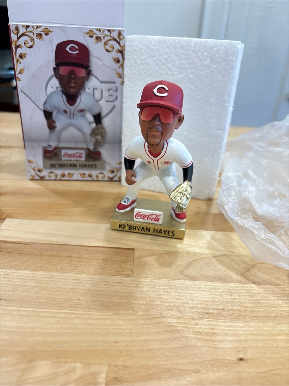 2025 Ke'Bryan Hayes NL Gold Glove Bobblehead Cincinnati Reds SGA
